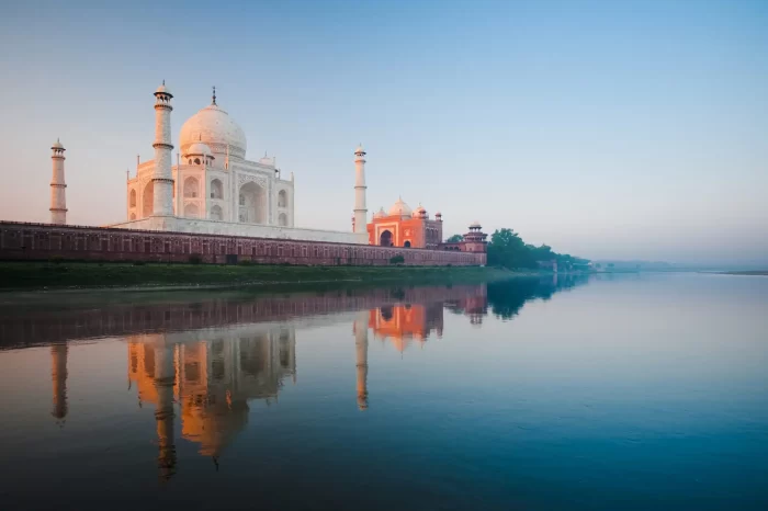 Taj Mahal Tour From Bangalore